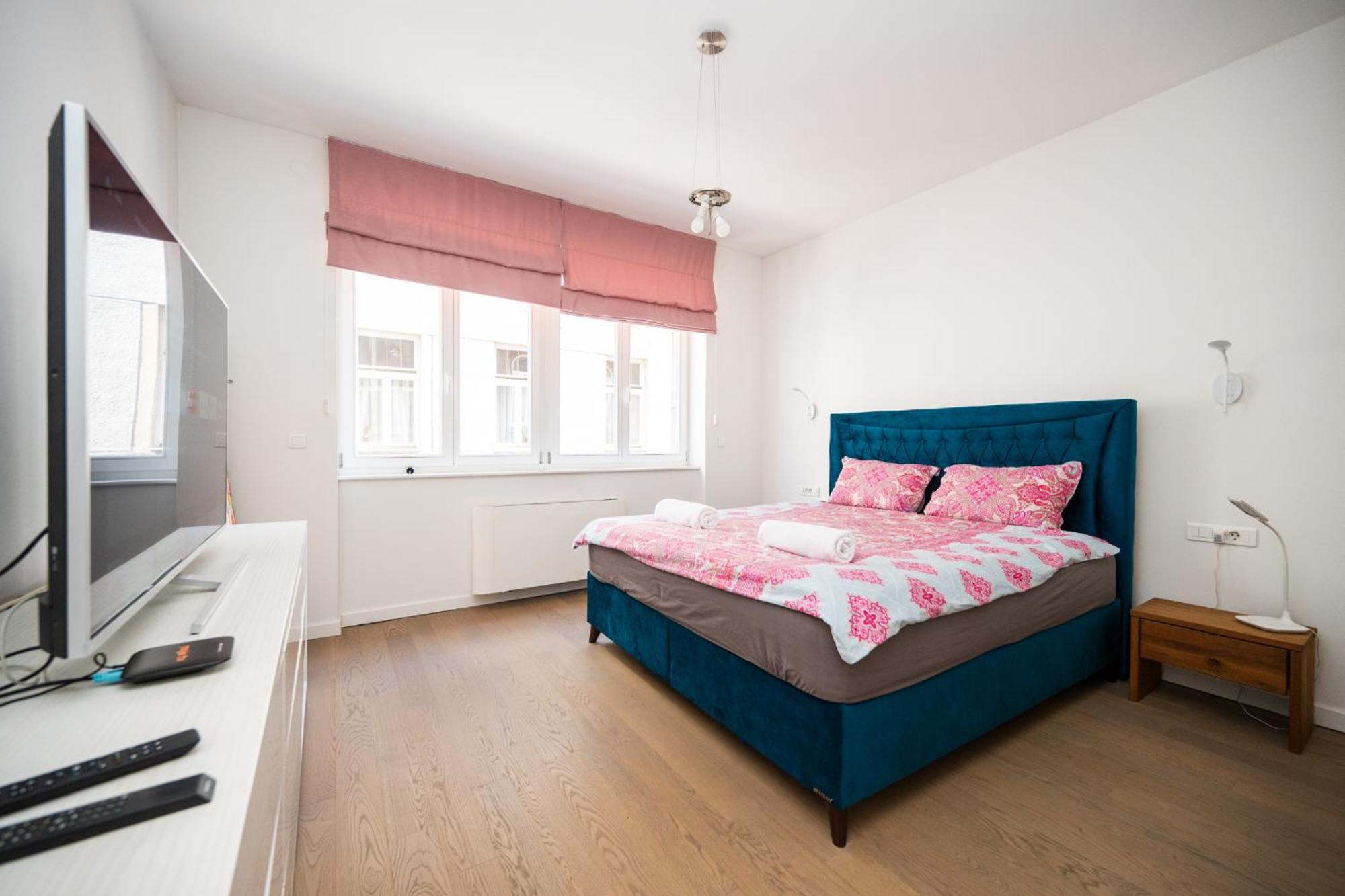 Modern Stay In The City Center Сараево Екстериор снимка