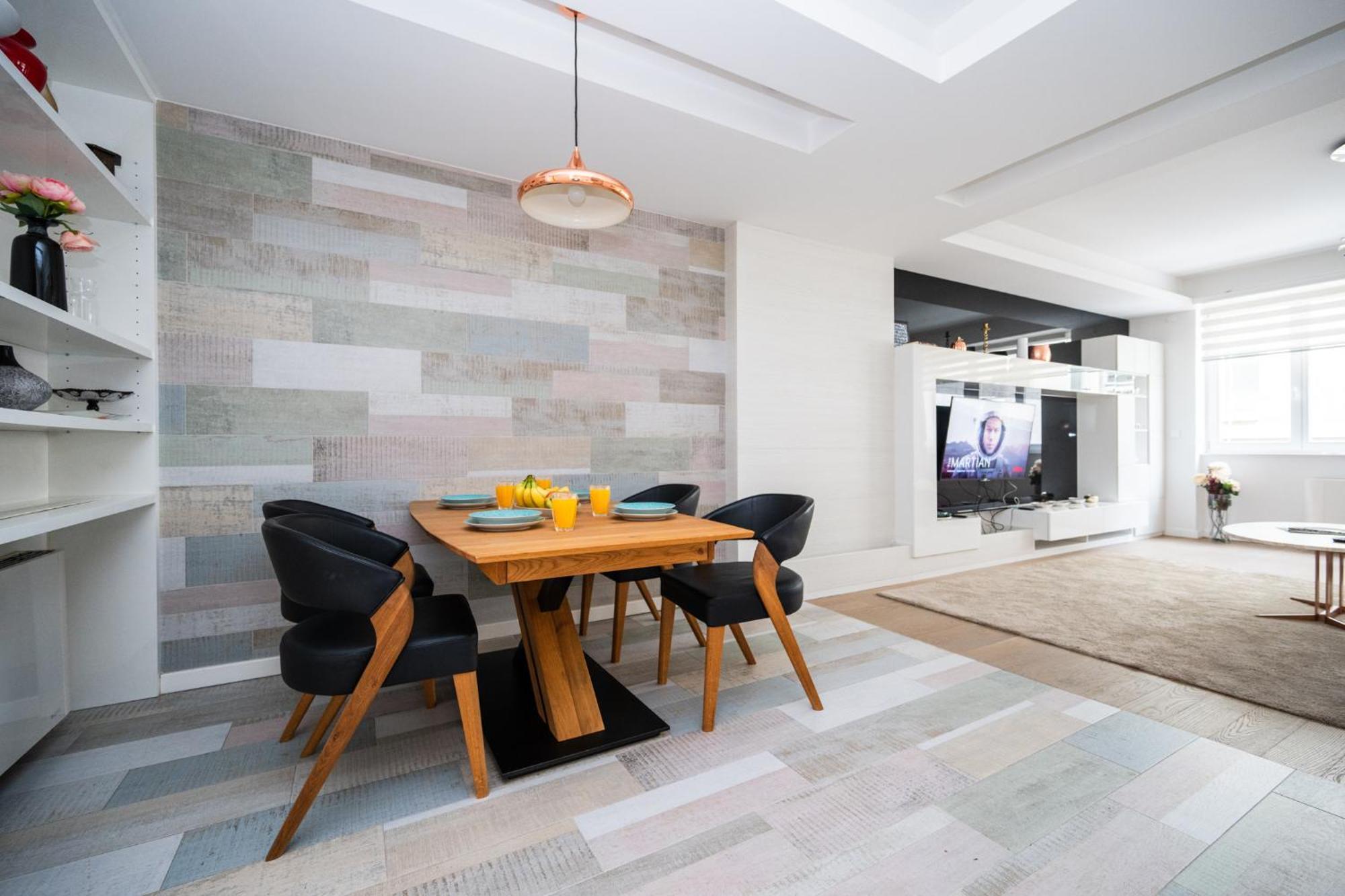 Modern Stay In The City Center Сараево Екстериор снимка